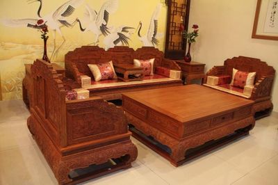 荷花寶座沙發產品圖片相冊 —— 榮登紅木藝術殿堂，品味歲月的沉靜與瑰麗 —— 由樂意紅木家具批發中心呈現