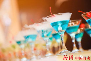 汾酒2018預(yù)計酒類銷售110億 李秋喜提出2019三大變革引領(lǐng)酒類經(jīng)營新篇章